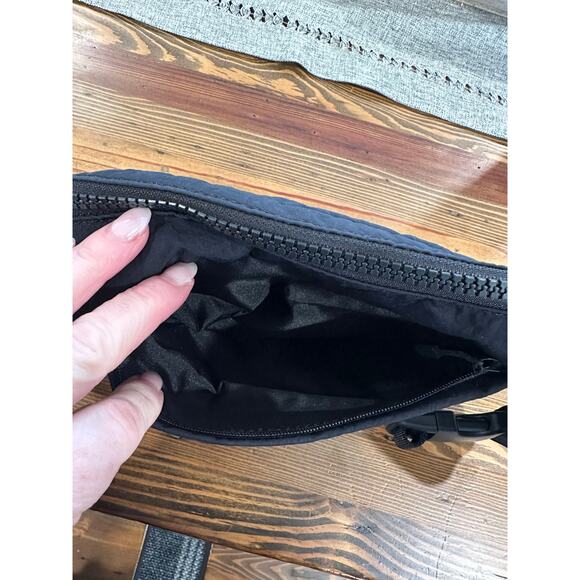 Lululemon On the Beat Belt Bag - Picture 9 of 9